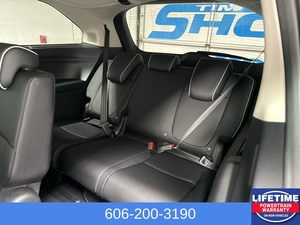 2026 Honda Odyssey Elite - Photo 18
