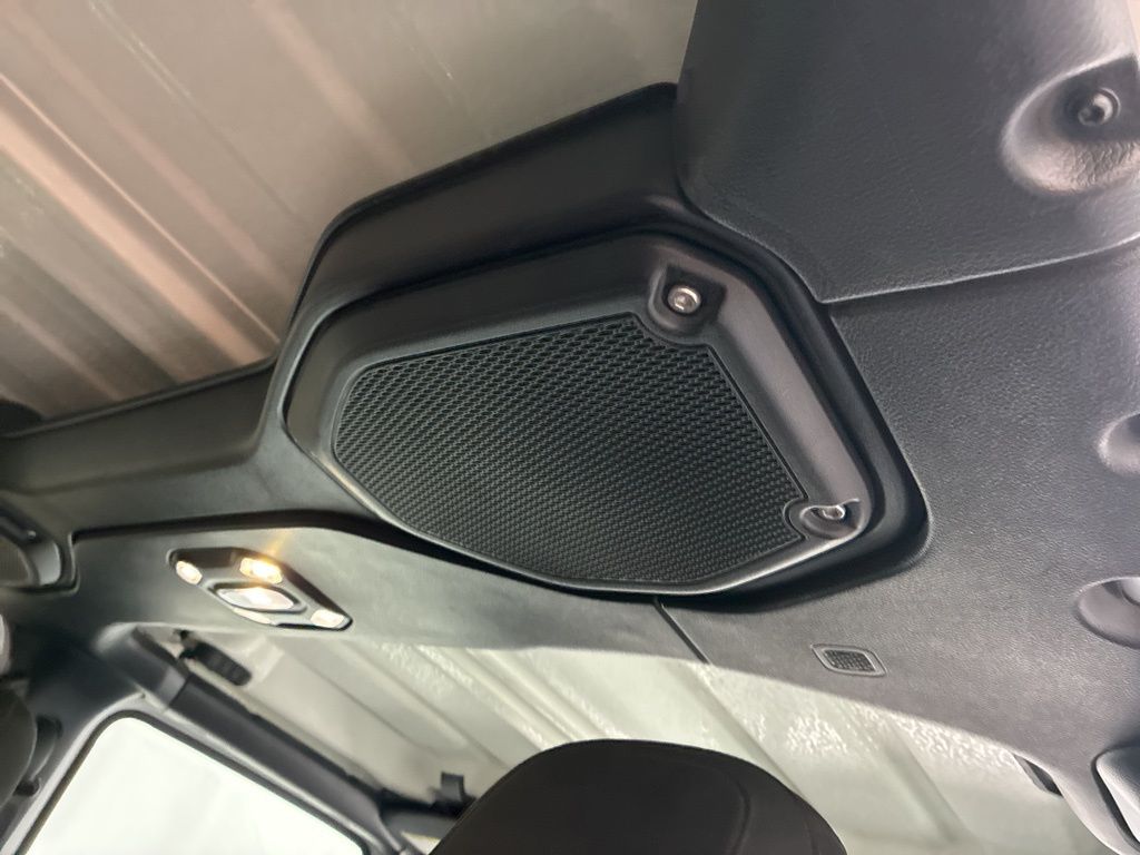2020 Jeep Wrangler Unlimited Sahara - Photo 21