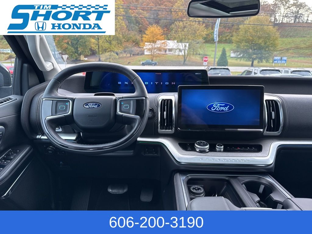 2025 Ford Expedition Platinum - Photo 12