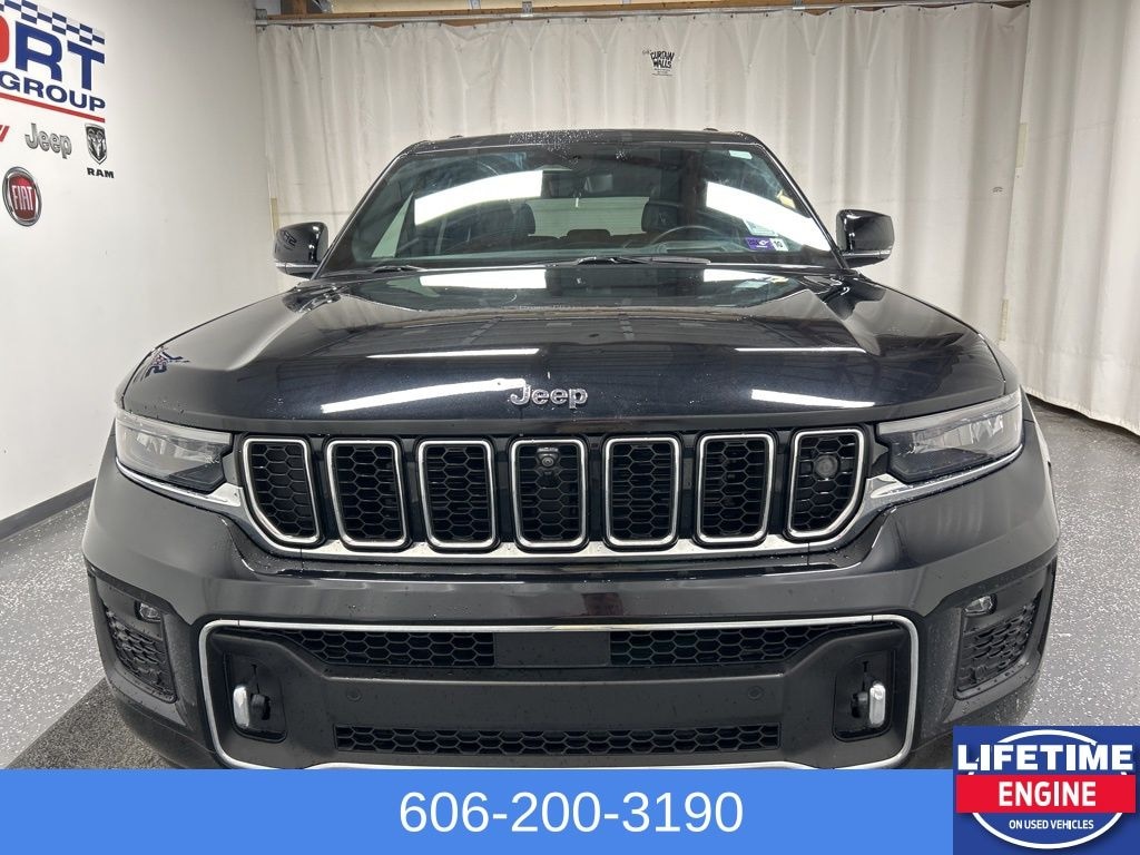 Used 2022 Jeep Grand Cherokee Overland SUV