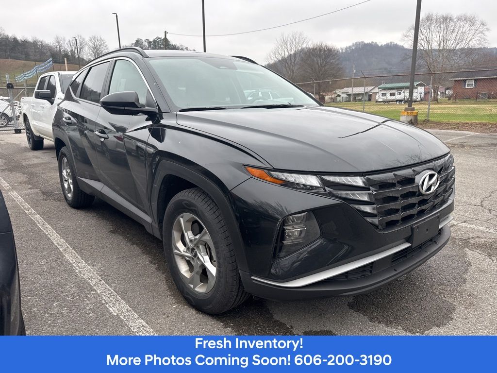 2024 Hyundai Tucson SEL photo 2