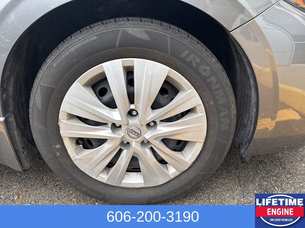 Used 2024 Nissan Sentra S Sedan