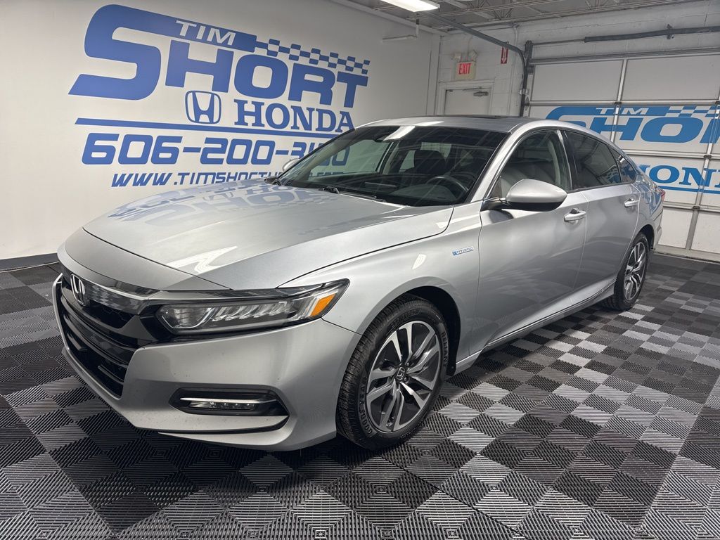 2019 Honda Accord Hybrid EX's photo