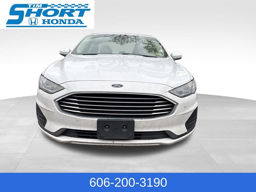 Used 2019 Ford Fusion SE with VIN 3FA6P0HD8KR226647 for sale in Ivel, KY