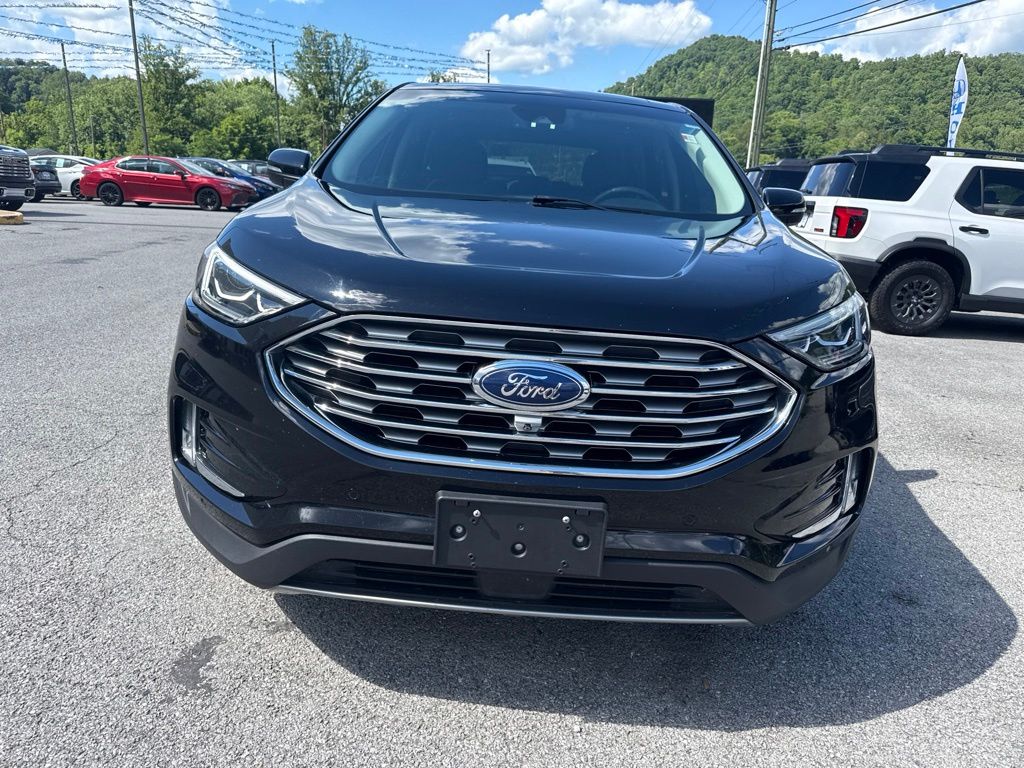 Used 2019 Ford Edge Titanium with VIN 2FMPK4K90KBC22689 for sale in Ivel, KY