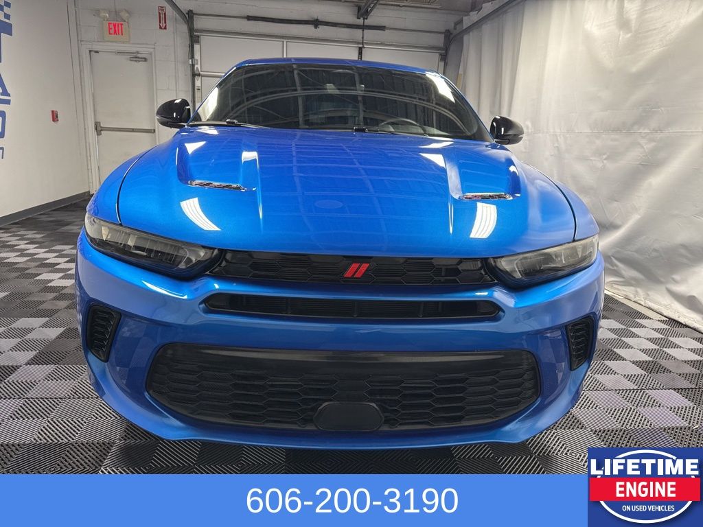 2024 Dodge Hornet R/T photo 2