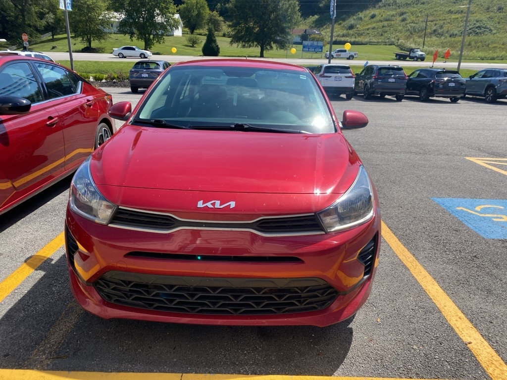 Used 2022 Kia Rio S with VIN 3KPA24AD5NE458476 for sale in Ivel, KY