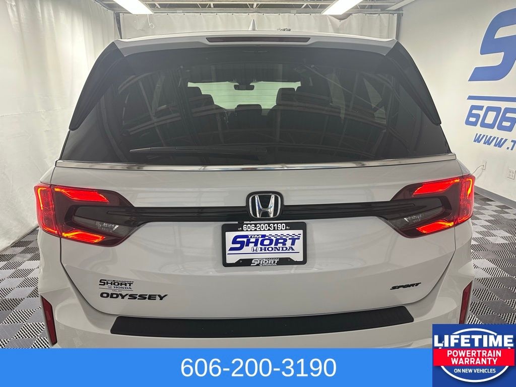 New 2026 Honda Odyssey Sport-L Van Passenger