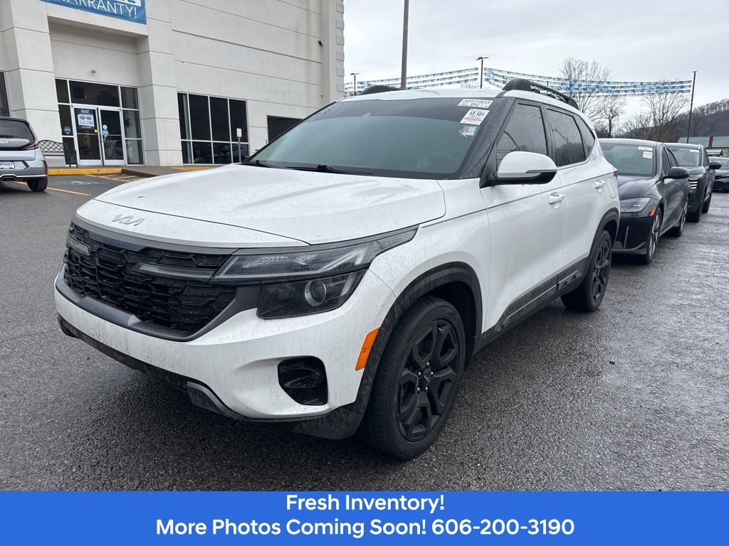 2024 Kia Seltos S X-Line photo 2