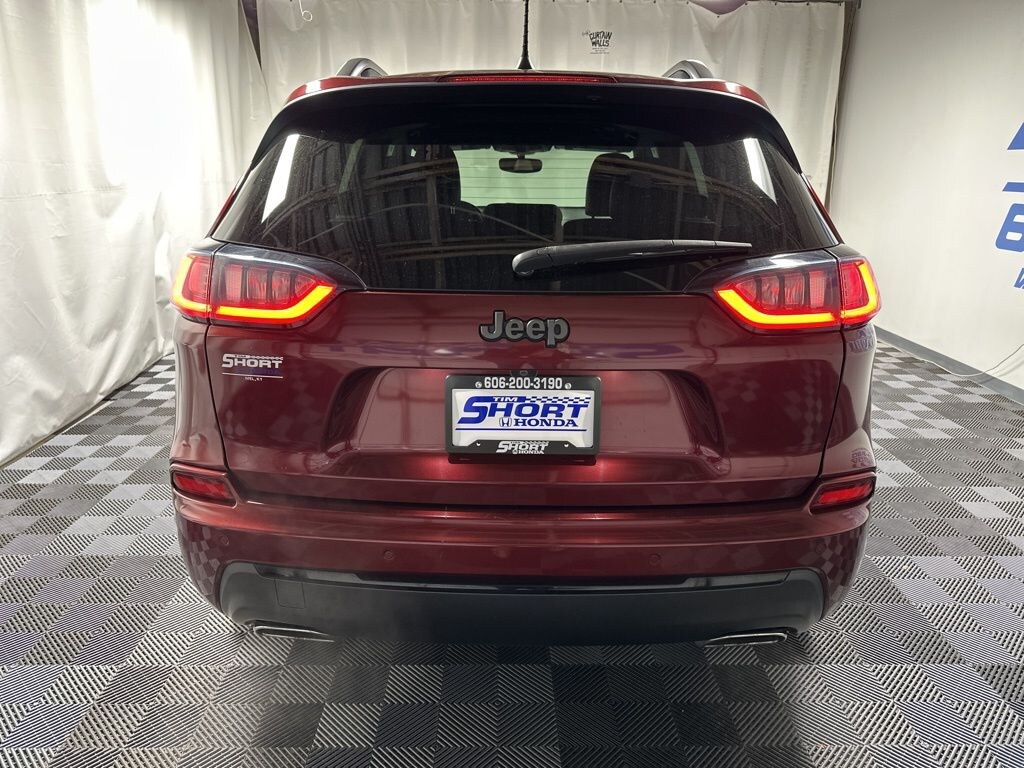 Used 2019 Jeep Cherokee Limited FWD SUV