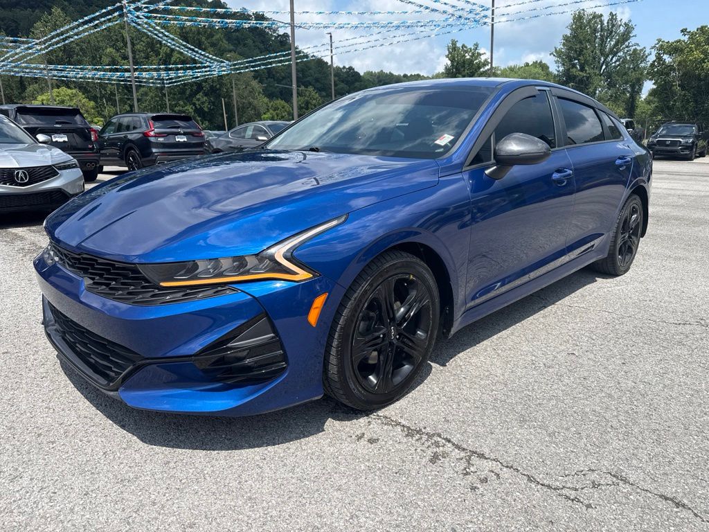 2022 Kia K5