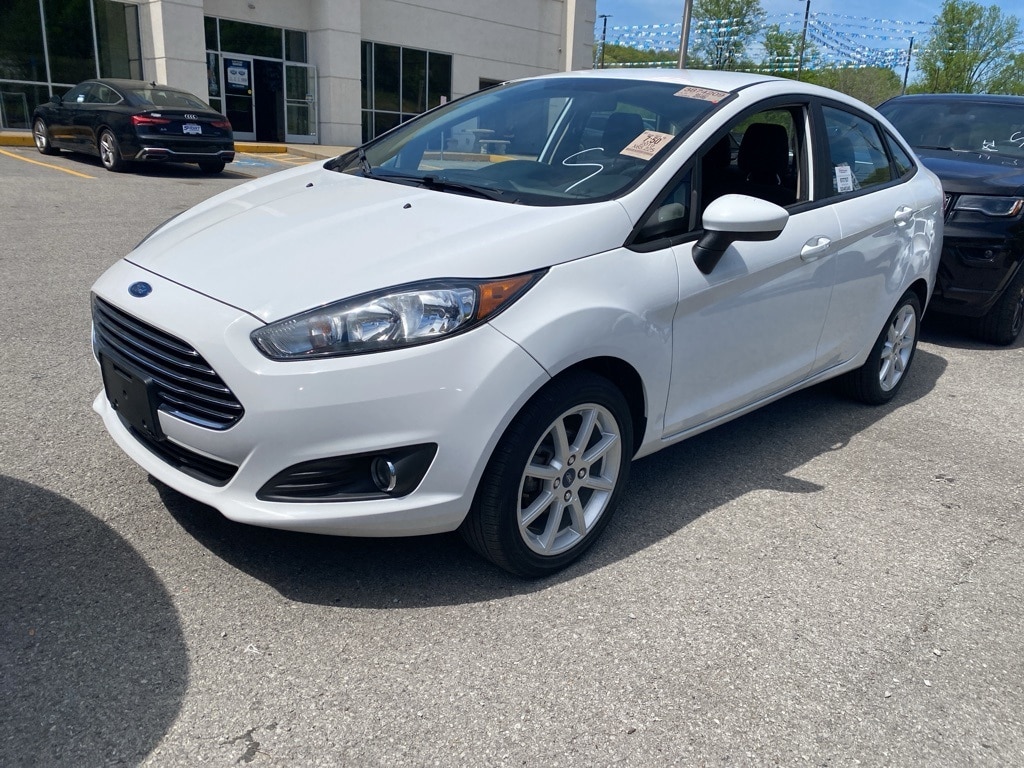 Used 2019 Ford Fiesta SE with VIN 3FADP4BJ6KM107084 for sale in Ivel, KY