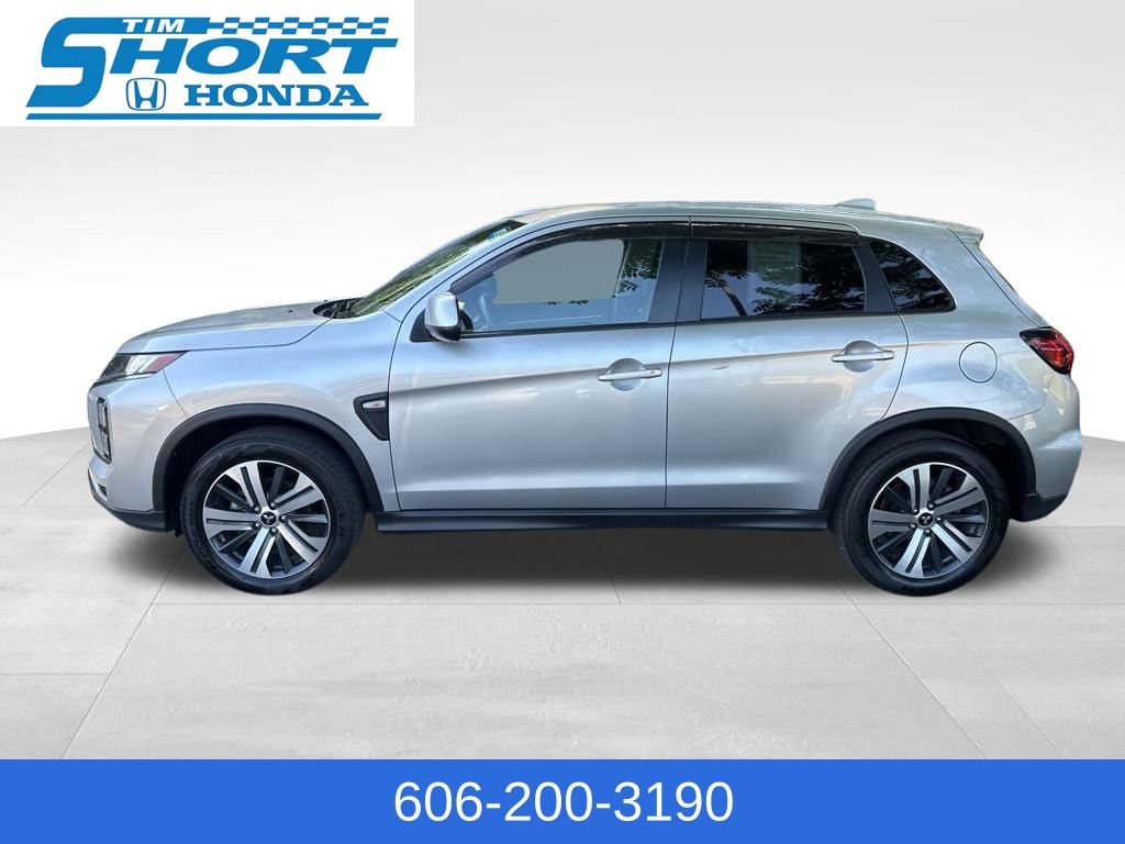 2024 Mitsubishi Outlander Sport ES LE SE photo 2