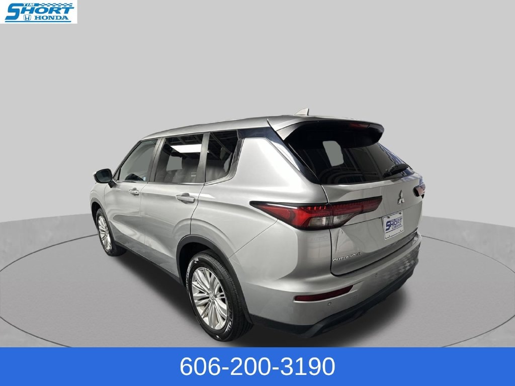 Used 2022 Mitsubishi Outlander ES with VIN JA4J4TA83NZ023364 for sale in Ivel, KY