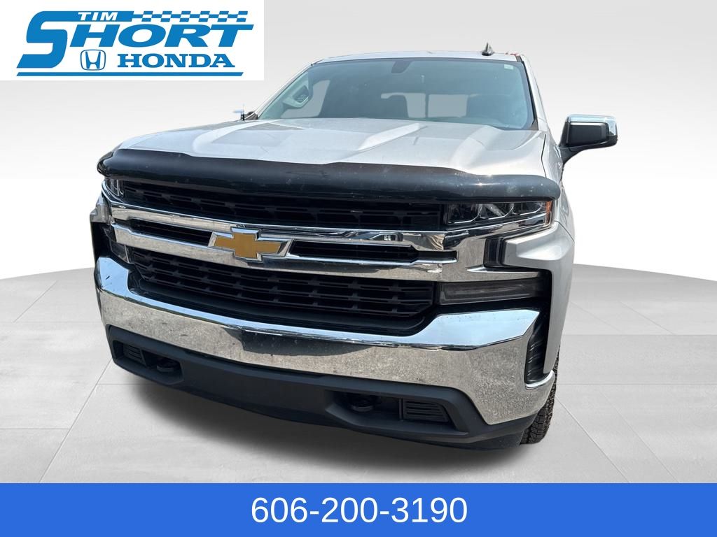 2019 Chevrolet Silverado 1500 LT photo 2