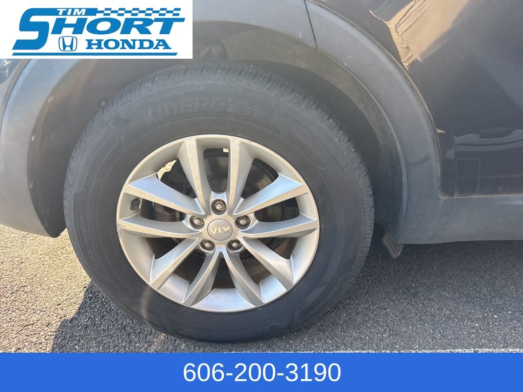 2018 Kia Sorento LX photo 4