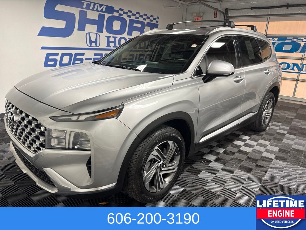 2022 Hyundai Santa Fe SEL 2.5's photo