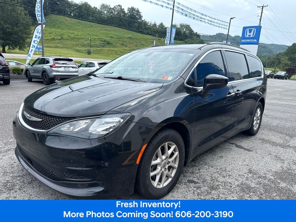 2021 Chrysler Voyager