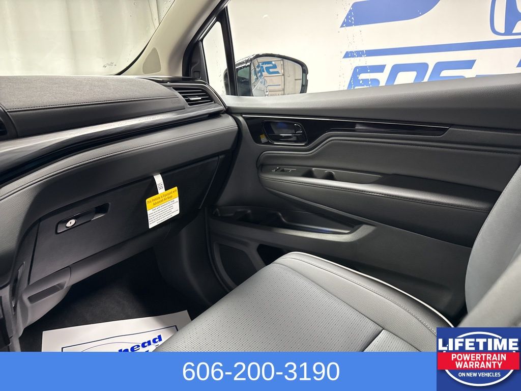2026 Honda Odyssey Elite - Photo 29