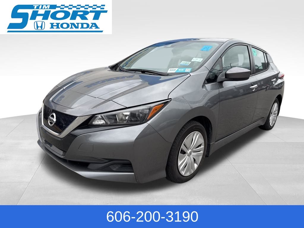 2020 Nissan Leaf S's photo