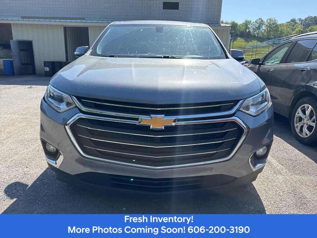 Used 2019 Chevrolet Traverse 1LT with VIN 1GNEVGKW1KJ288617 for sale in Ivel, KY