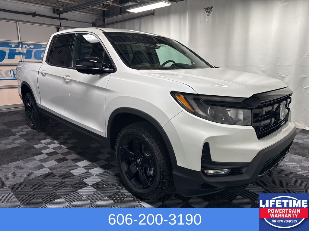 2026 Honda Ridgeline Black Edition photo 3