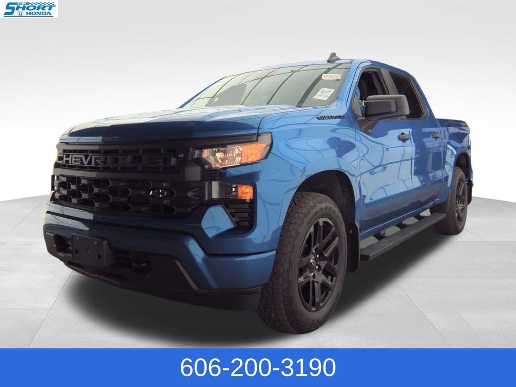 2023 Chevrolet Silverado 1500 Custom's photo