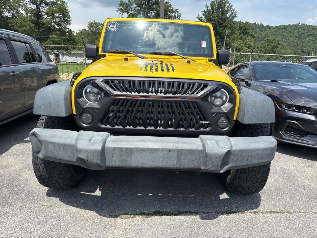 Used 2009 Jeep Wrangler X with VIN 1J4FA24159L749288 for sale in Ivel, KY