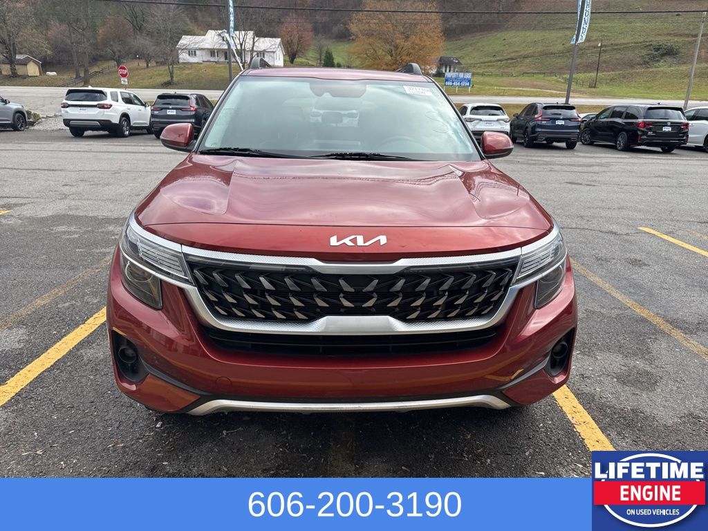 2023 Kia Seltos S Nightfall Edition photo 3