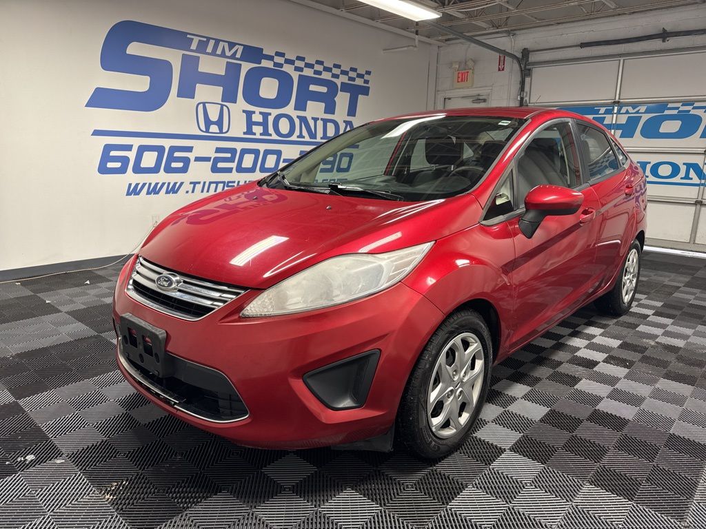 Used 2011 Ford Fiesta SE with VIN 3FADP4BJ9BM227669 for sale in Ivel, KY