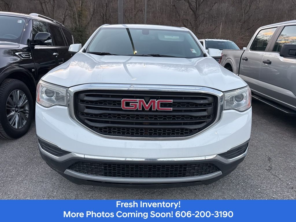 2019 Gmc Acadia SLE photo 2