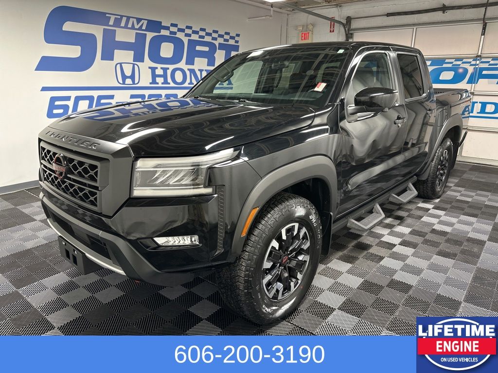 2023 Nissan Frontier PRO-4X's photo