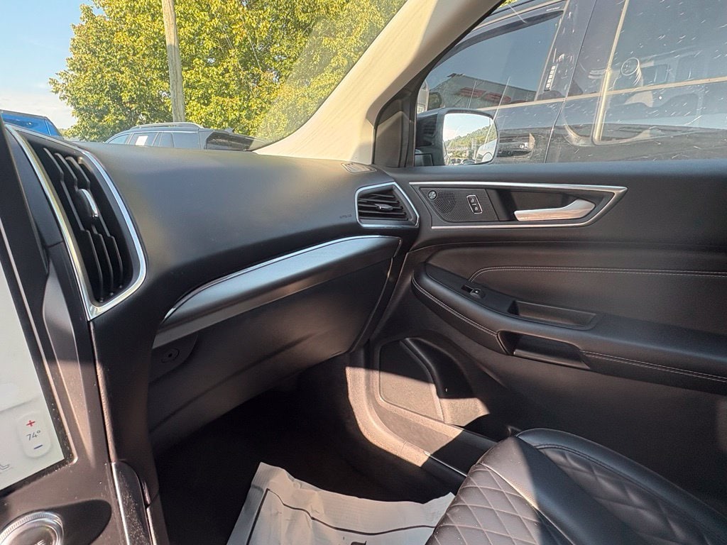 Photo 24