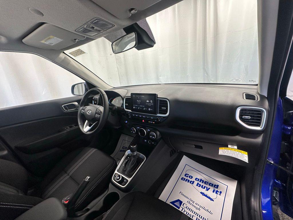 2026 Hyundai Venue SEL - Photo 22