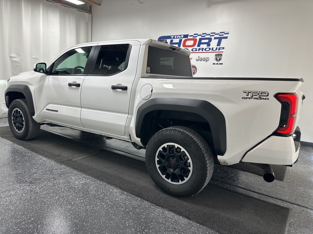 Used 2024 Toyota Tacoma TRD Off Road with VIN 3TYLB5JN4RT003030 for sale in Pikeville, KY