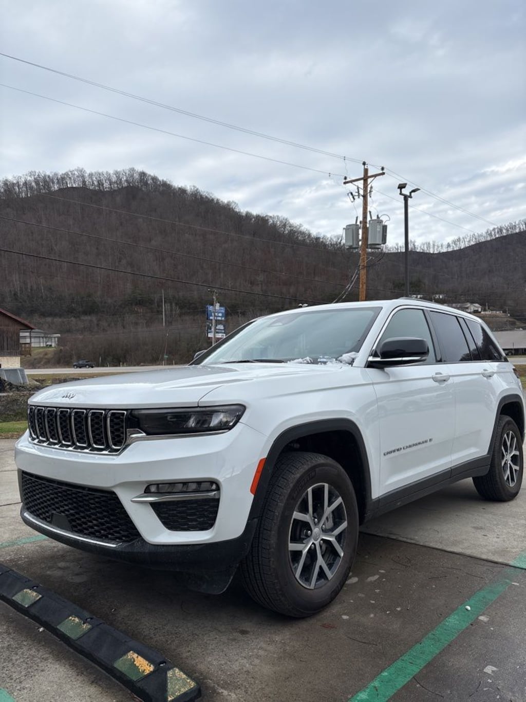 Used 2025 Jeep Grand Cherokee Limited SUV