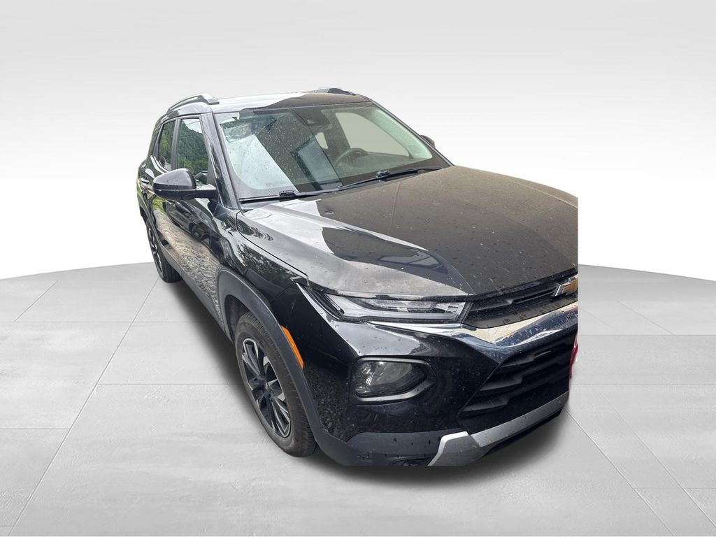 2023 Chevrolet TrailBlazer LT - Photo 2