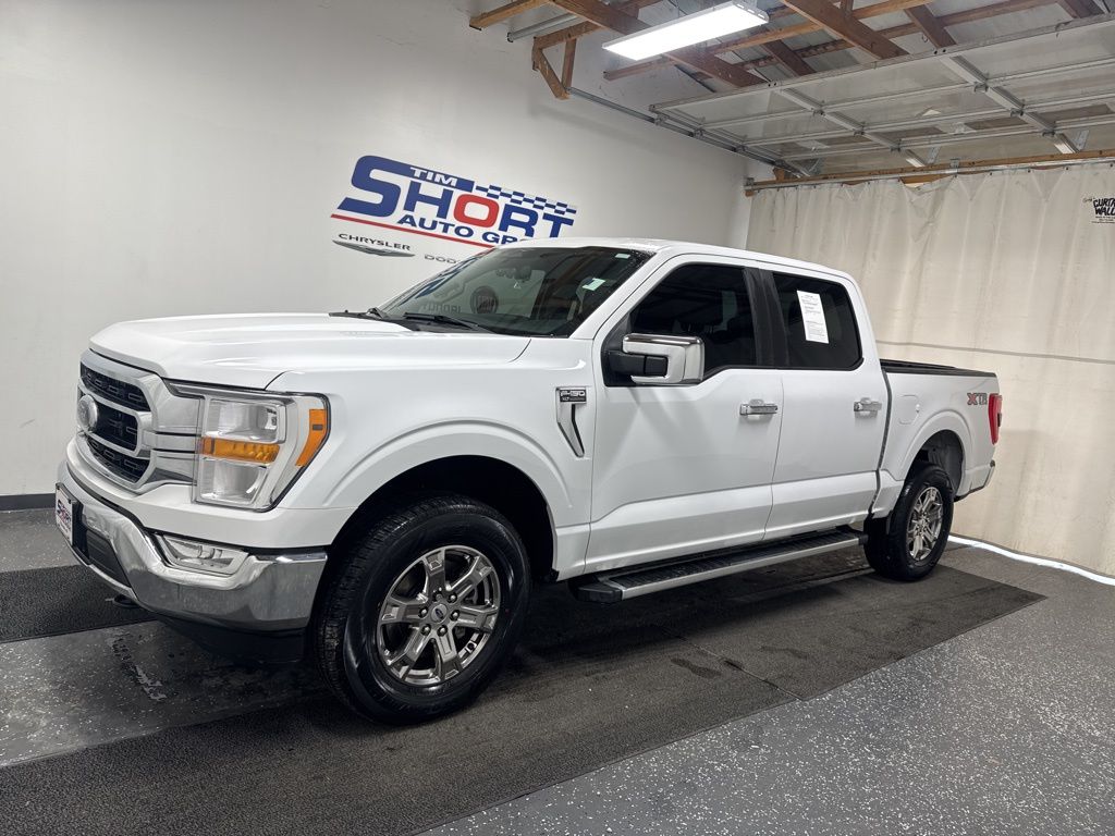 2023 Ford F-150 XLT's photo