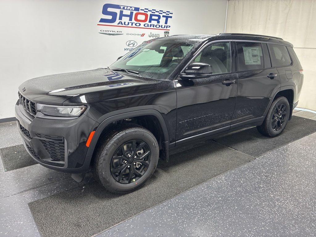 New 2026 Jeep Grand Cherokee L Altitude 4x4 SUV