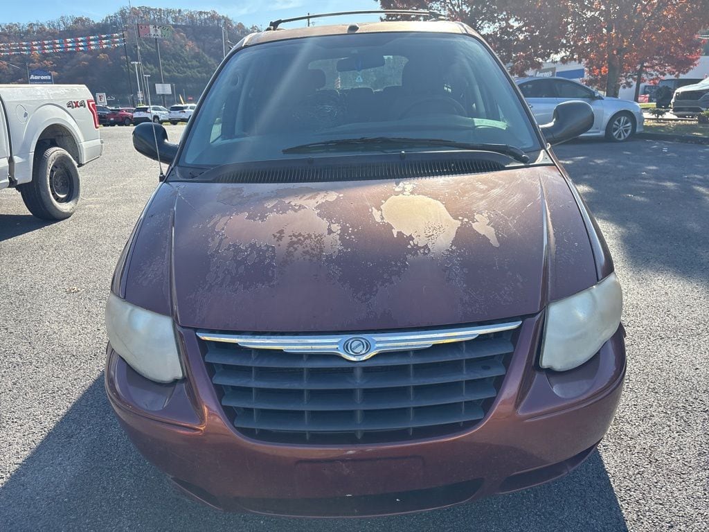 Used 2007 Chrysler Town & Country Touring with VIN 2A4GP54L47R222479 for sale in Pikeville, KY