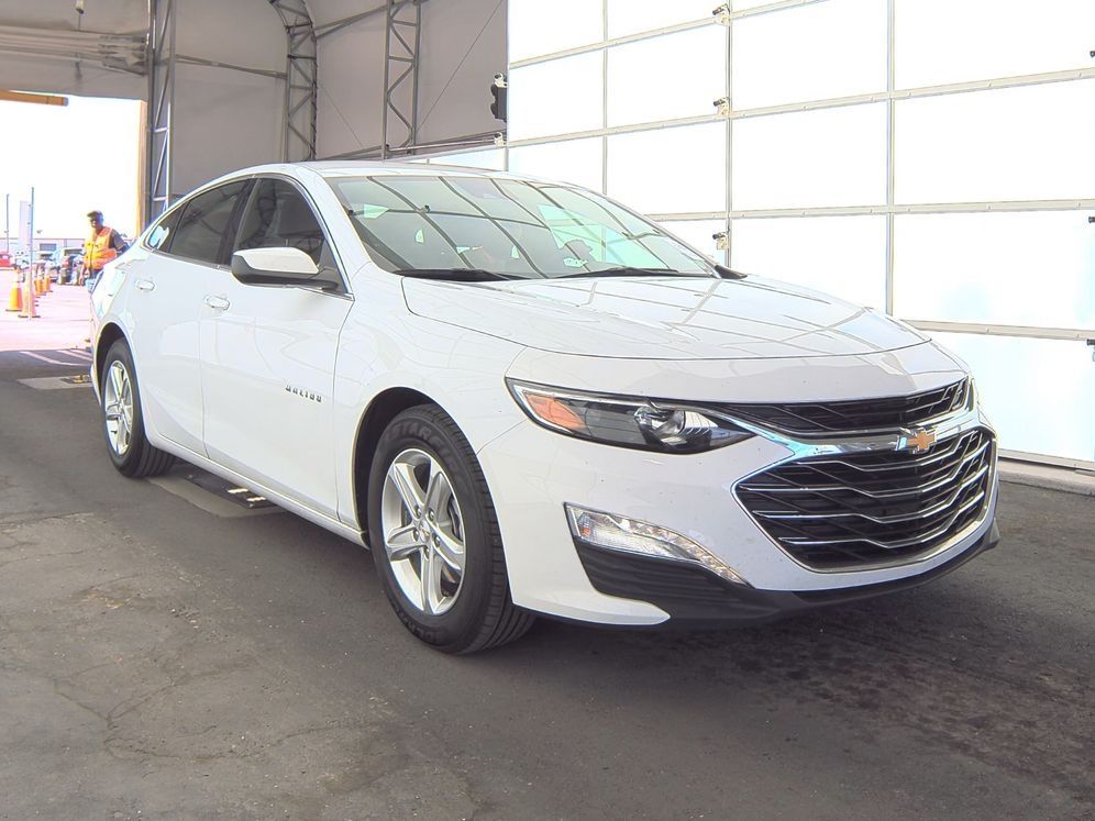 Used 2024 Chevrolet Malibu 1LT with VIN 1G1ZD5ST0RF128452 for sale in Pikeville, KY