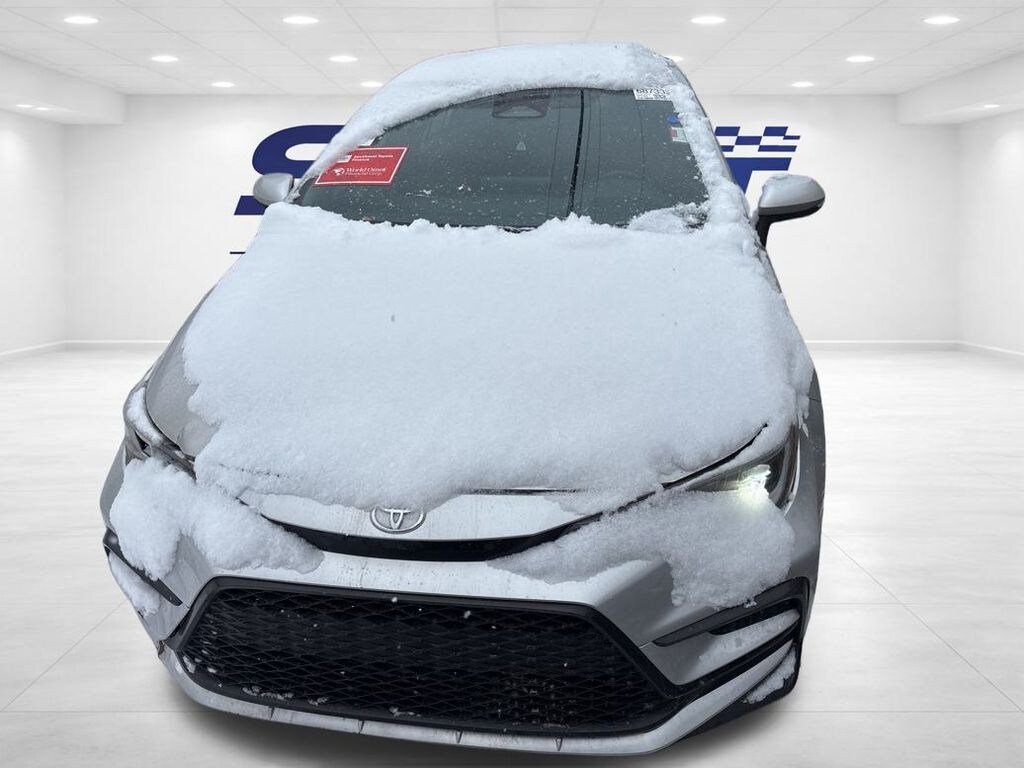 Used 2024 Toyota Corolla SE Sedan