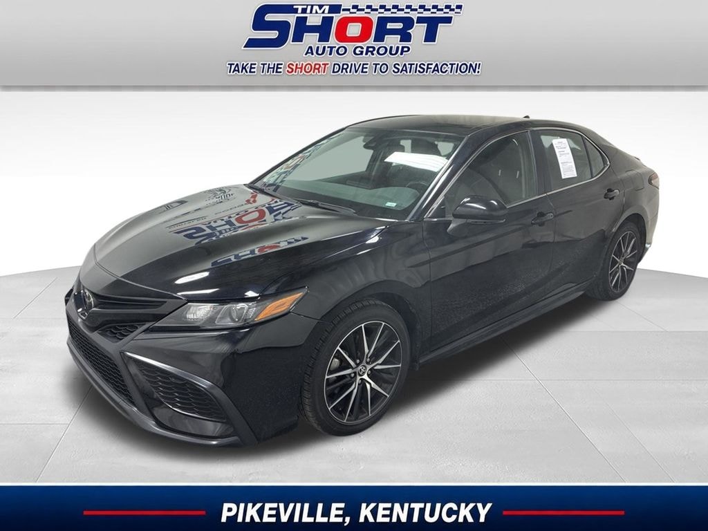 Used 2024 Toyota Camry SE Sedan