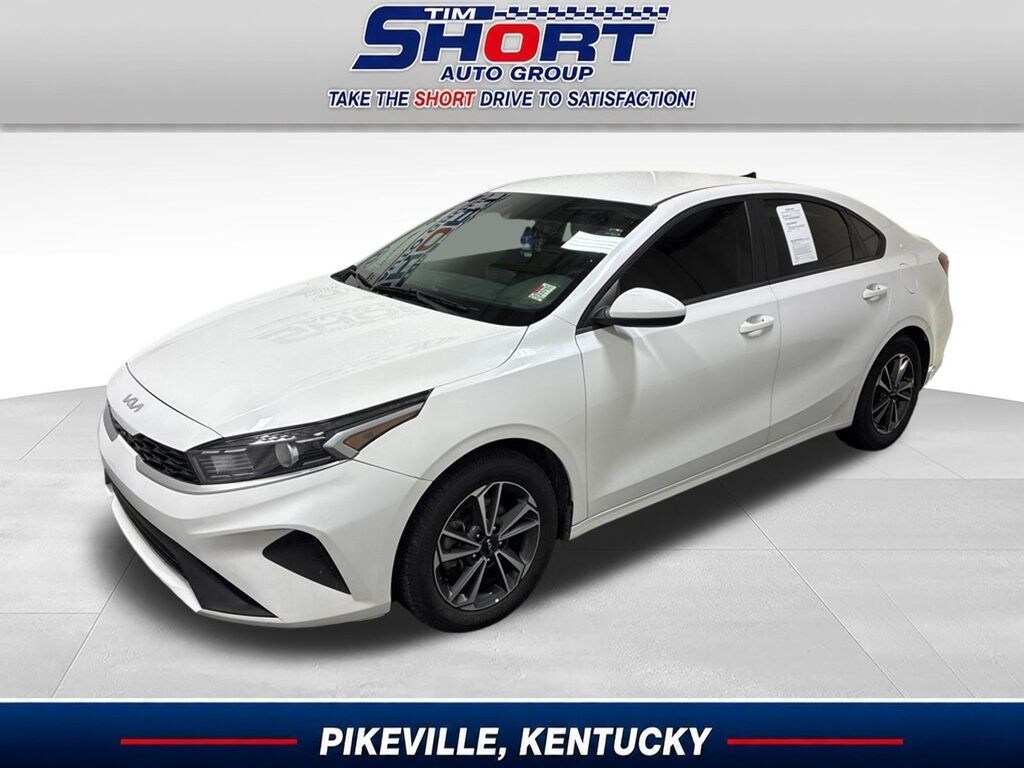 Used 2024 Kia Forte LXS Sedan