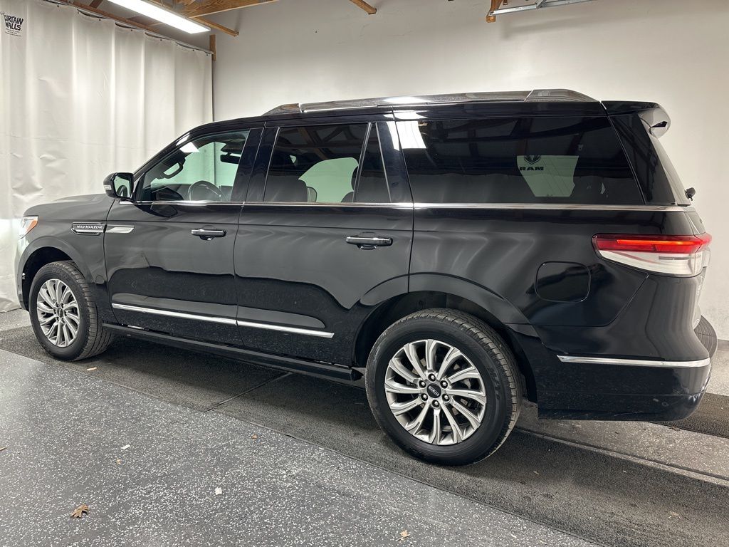 Used 2024 Lincoln Navigator Premiere with VIN 5LMJJ2NG7REL09962 for sale in Pikeville, KY
