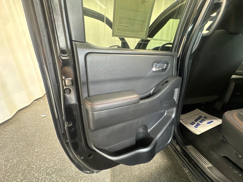2023 Nissan Frontier PRO-4X - Photo 27