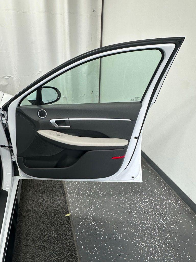 2026 Hyundai Sonata Hybrid SEL - Photo 18
