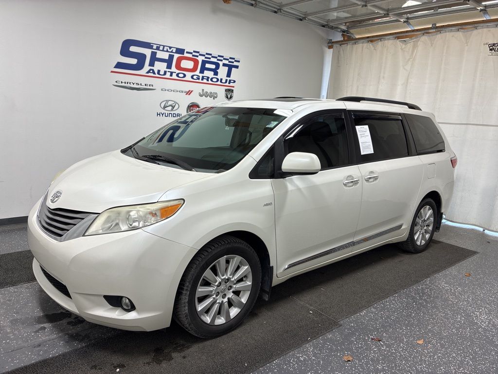 2016 Toyota Sienna XLE Premium