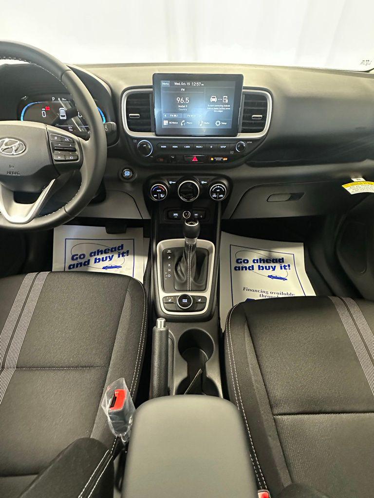 2026 Hyundai Venue SEL - Photo 17