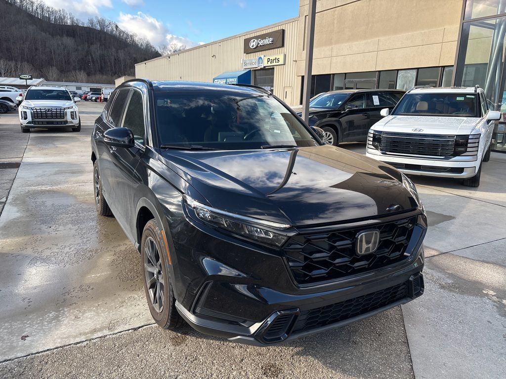 2023 Honda CR-V Sport's photo